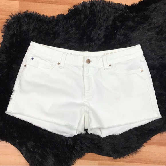 white cut off shorts womens